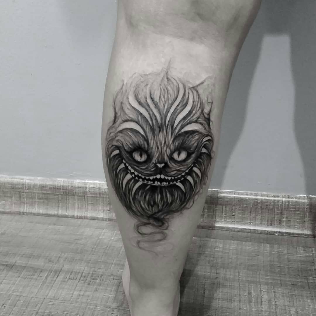 宫先生小腿猫头鹰纹身图案